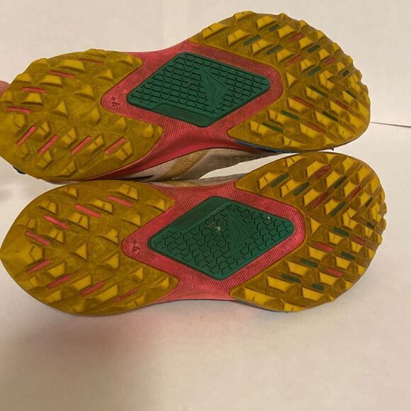 NIKE Air Zoom Terra Kiger 5 Lt Orewood Brn/Black Women's US 9.5 EU 41 AQ2220-100 - Picture 5 of 5